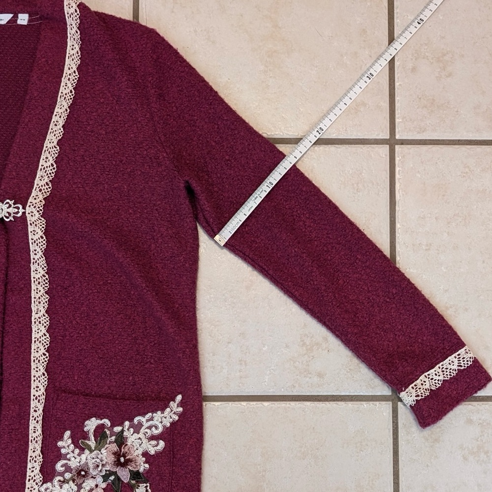 Vintage Cottagecore Reitmans Whimsigoth Floral Embroidered Grandma Sweater Pink - Picture 14 of 15